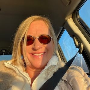 Meet your Posher, Brandy